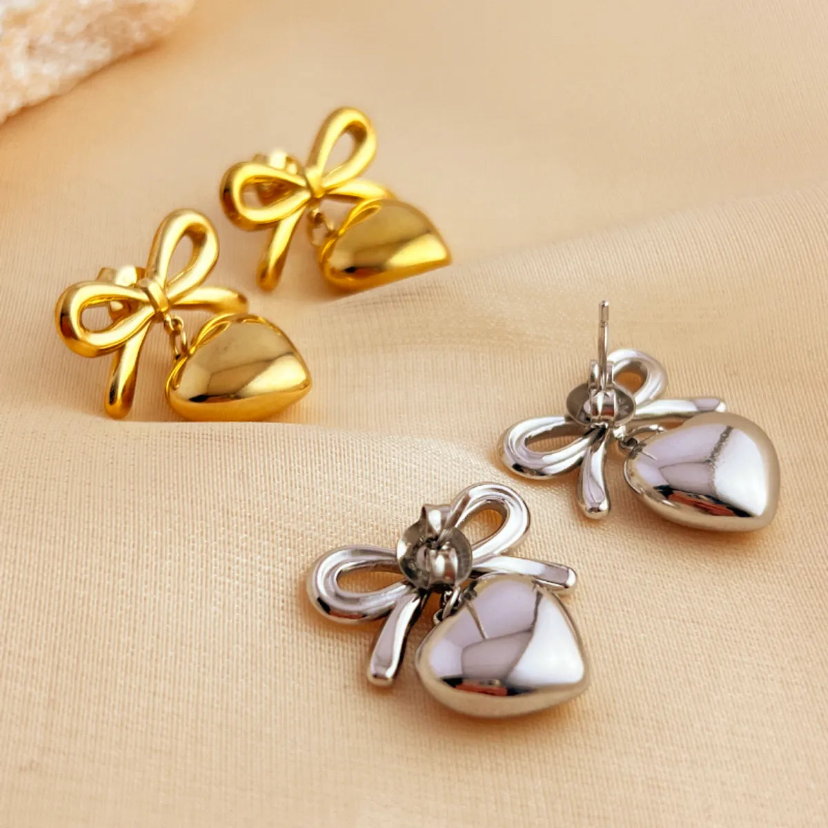 1 Pair Elegant Glam Luxurious Heart Shape Bow Knot Plating 304 Stainless Steel 18K Gold Plated Dangling Earrings