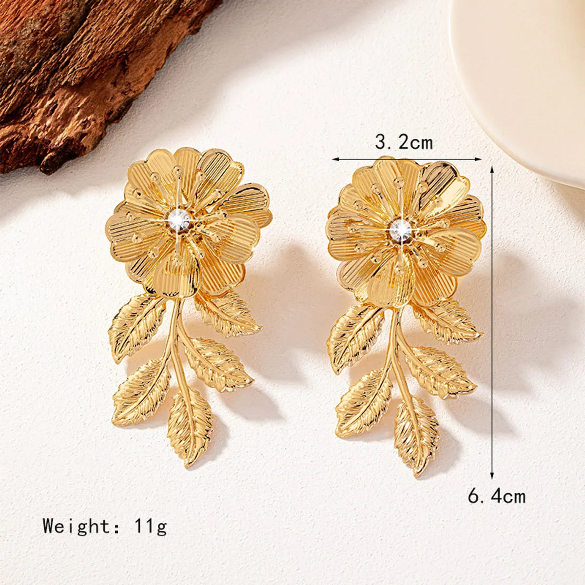 1 Pair Elegant Glam Luxurious Solid Color Plating Inlay Ferroalloy Pearl 14k Gold Plated Ear Studs