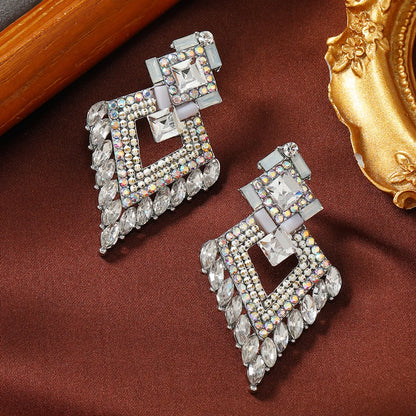 1 Pair Elegant Glam Rhombus Alloy Rhinestones Silver Plated Drop Earrings