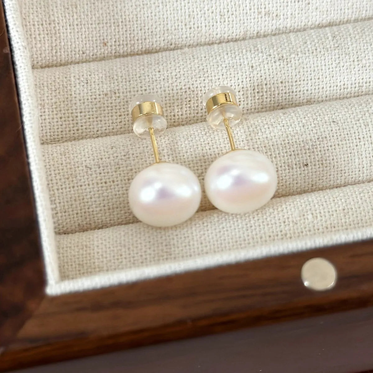 1 Pair Elegant Glam Round Inlay Pearl Pearl Ear Studs