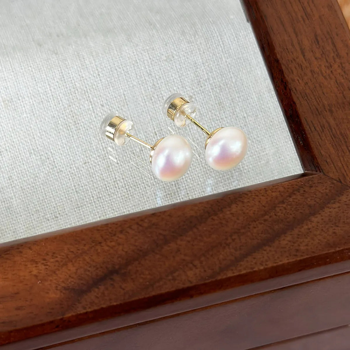 1 Pair Elegant Glam Round Inlay Pearl Pearl Ear Studs