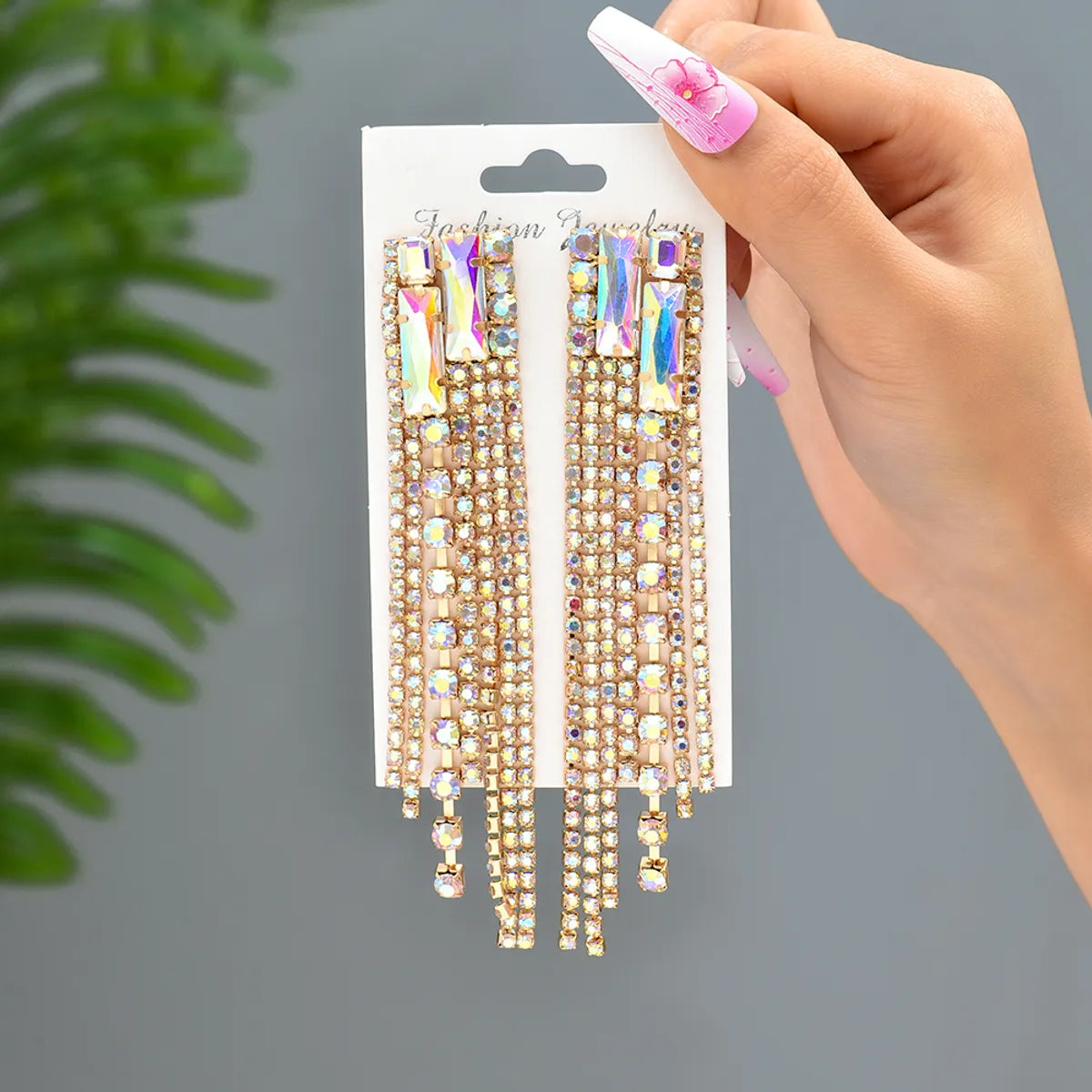 1 Pair Elegant Glam Shiny Geometric Tassel Plating Inlay Zinc Alloy Rhinestones Drop Earrings