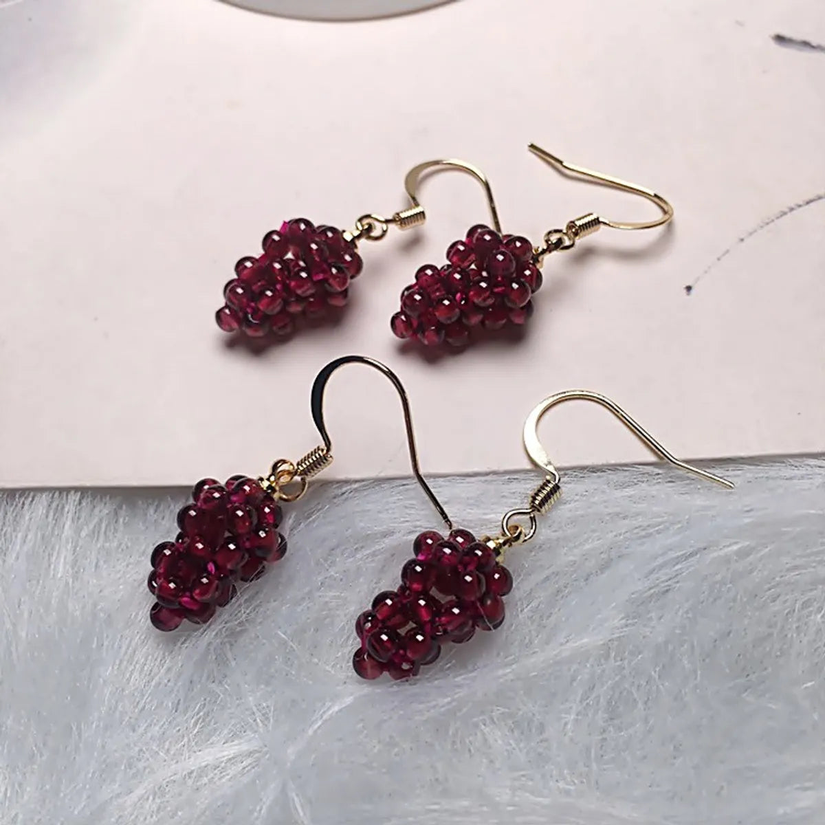 1 Pair Elegant Grape Garnet Handmade Drop Earrings Ear Line