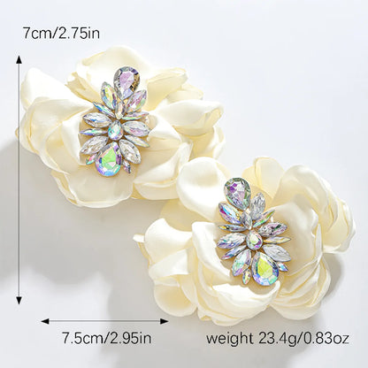 1 Pair Elegant Handmade Flower Handmade Plating Inlay Alloy Rhinestones K Gold Plated Ear Studs