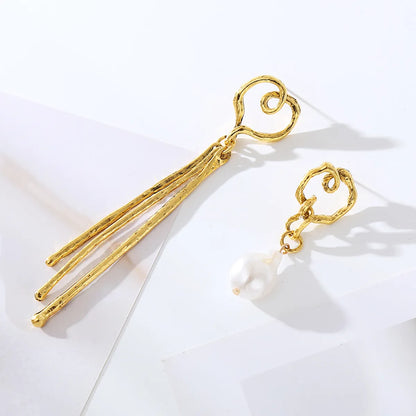 1 Pair Elegant Heart Shape Asymmetrical Plating Inlay Alloy Imitation Pearl Gold Plated Silver Plated Hoop Earrings