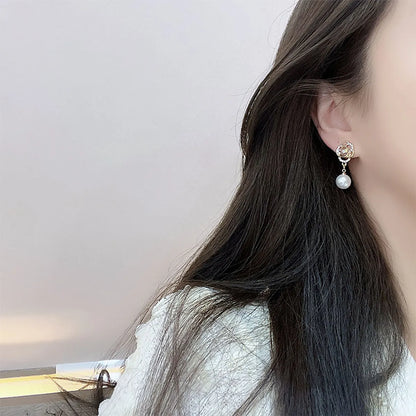 1 Pair Elegant Korean Style Flower Inlay Imitation Pearl Alloy Artificial Rhinestones Gold Plated Drop Earrings