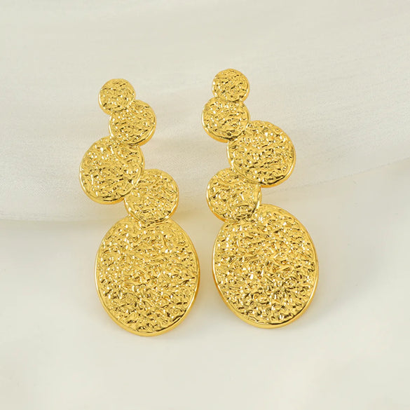 1 Pair Elegant Lady Classic Style Asymmetrical Irregular Solid Color 304 Stainless Steel Titanium Steel Titanium Steel 18K Gold Plated Drop Earrings