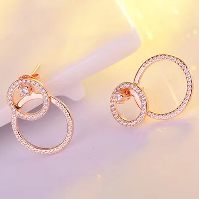 1 Pair Elegant Lady Classic Style Geometric Round Inlay Copper Zircon Ear Studs