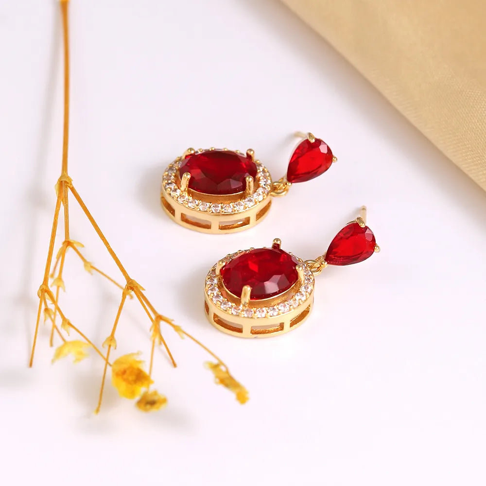 1 Pair Elegant Lady Classic Style Round Plating Inlay Copper Zircon 18K Gold Plated Drop Earrings