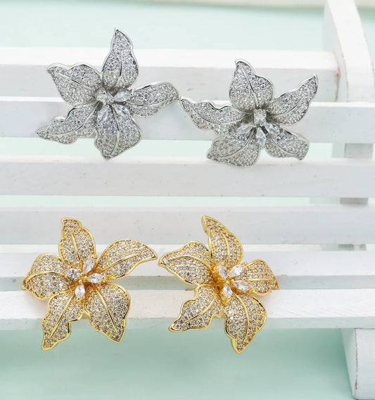 1 Pair Elegant Lady Flower Plating Inlay Copper Zircon Ear Studs