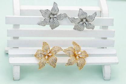 1 Pair Elegant Lady Flower Plating Inlay Copper Zircon Ear Studs