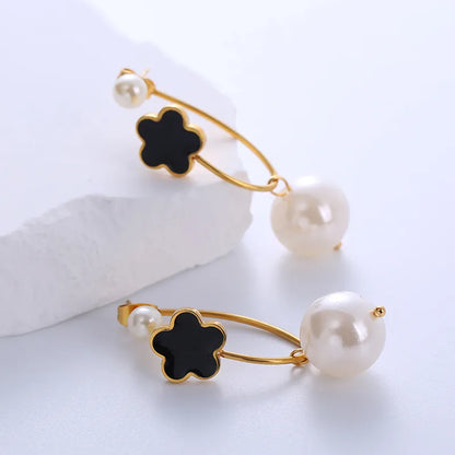 1 Pair Elegant Lady Flower Plating 304 Stainless Steel Pearl Shell 18K Gold Plated Earrings