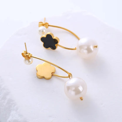 1 Pair Elegant Lady Flower Plating 304 Stainless Steel Pearl Shell 18K Gold Plated Earrings