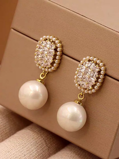 1 Pair Elegant Lady Geometric Inlay Imitation Pearl Alloy Artificial Crystal Imitation Pearl Ear Studs