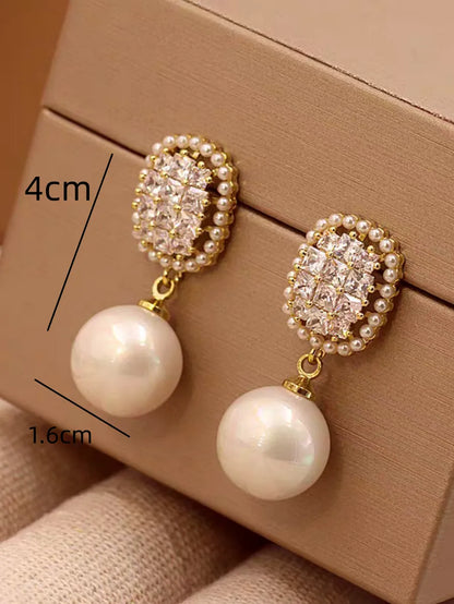 1 Pair Elegant Lady Geometric Inlay Imitation Pearl Alloy Artificial Crystal Imitation Pearl Ear Studs