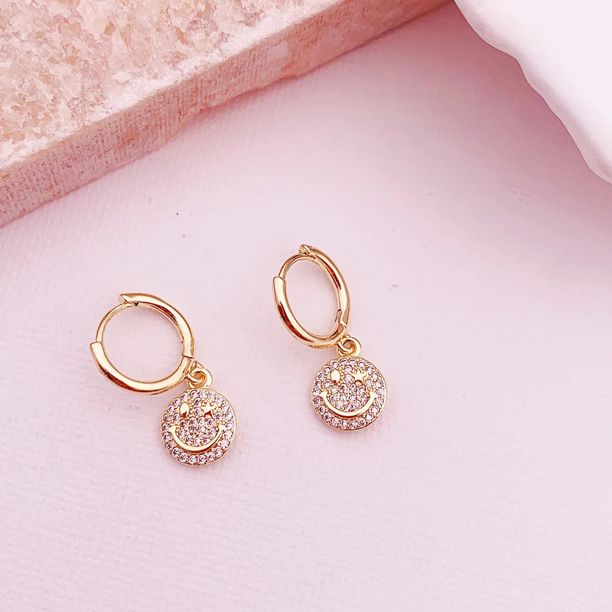 1 Pair Elegant Lady Geometric Smiley Face Plating Inlay Copper Zircon Drop Earrings