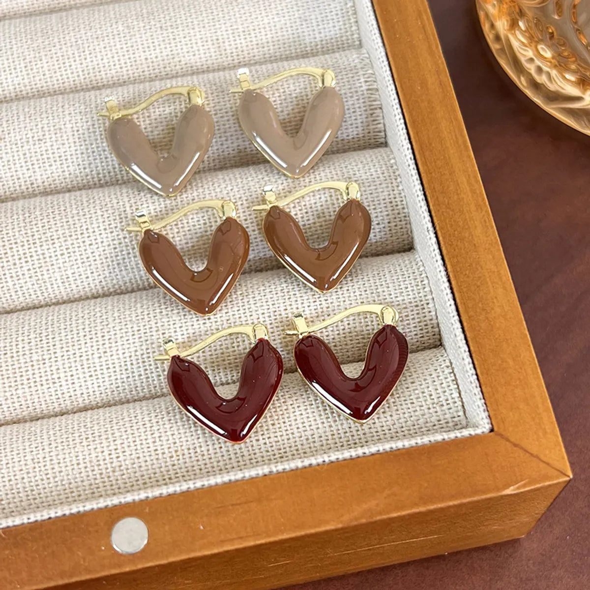 1 Pair Elegant Lady Heart Shape Alloy Gold Plated Earrings