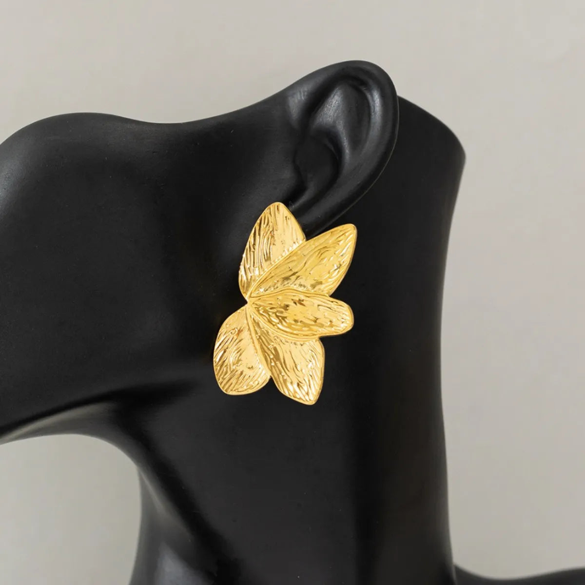 1 Pair Elegant Lady Modern Style Leaf Flower Plating 316 Stainless Steel  18K Gold Plated Drop Earrings