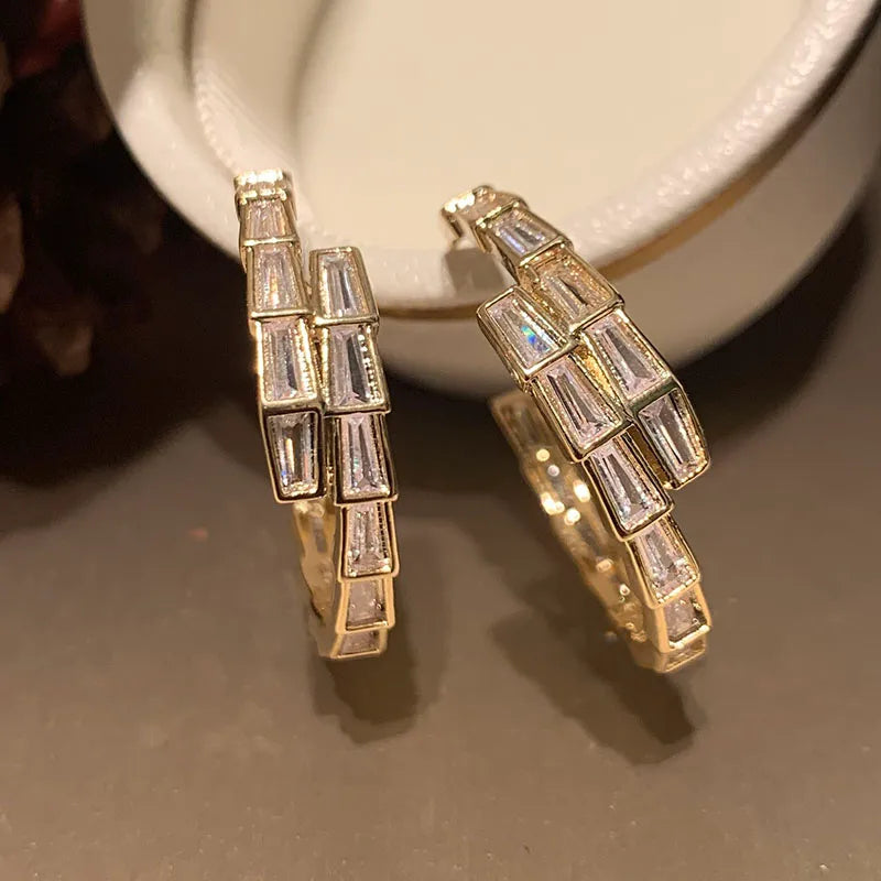 1 Pair Elegant Lady Moon Inlay Metal Copper Brass Zircon 14K Gold Plated K Gold Plated Hoop Earrings