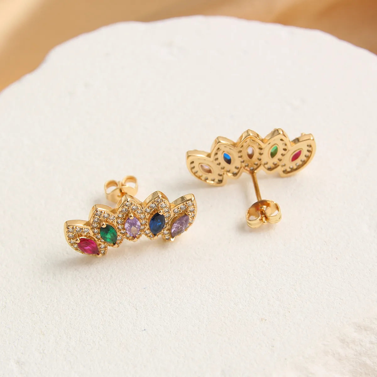 1 Pair Elegant Lady Petal Plating Inlay Copper Zircon Gold Plated Ear Studs