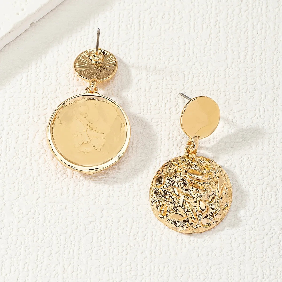 1 Pair Elegant Lady Round Alloy Gold Plated Drop Earrings