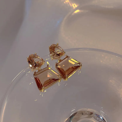 1 Pair Elegant Lady Simple Style Geometric Heart Shape Plating Inlay Alloy Zircon Ear Studs