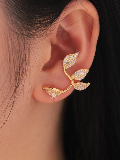 1 Pair Elegant Lady Simple Style Leaves Plating Inlay Brass Zircon 18k Gold Plated Ear Studs