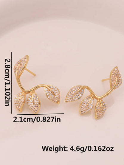 1 Pair Elegant Lady Simple Style Leaves Plating Inlay Brass Zircon 18k Gold Plated Ear Studs