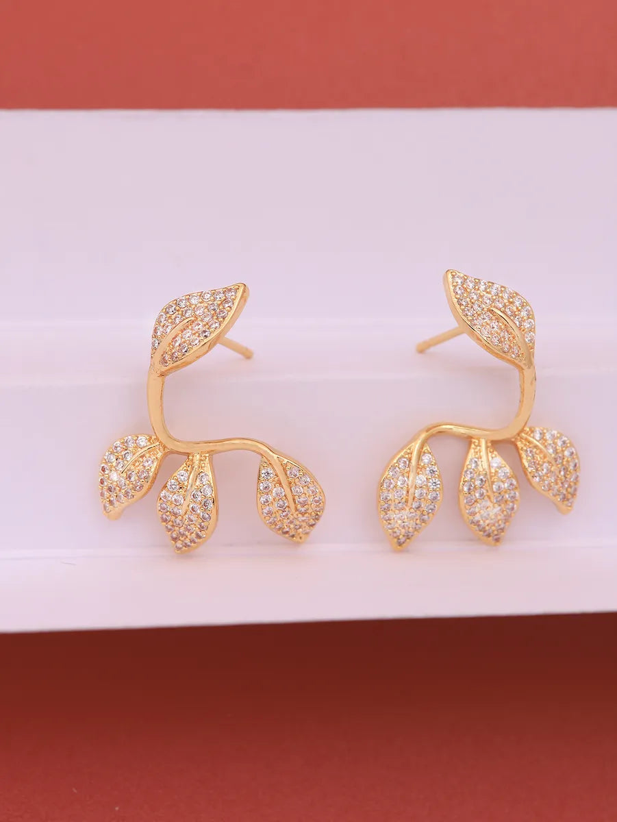 1 Pair Elegant Lady Simple Style Leaves Plating Inlay Brass Zircon 18k Gold Plated Ear Studs