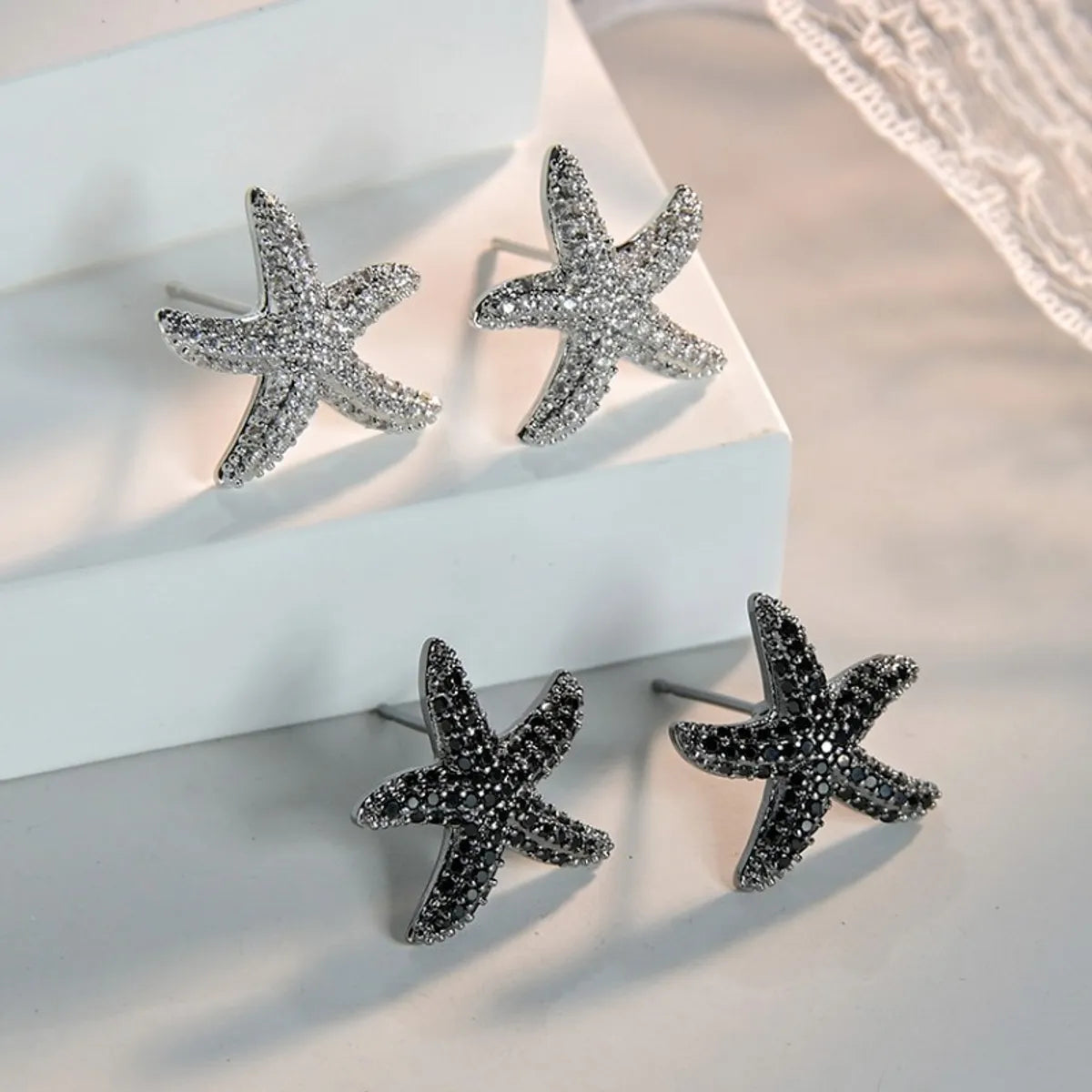 1 Pair Elegant Lady Starfish Inlay Copper Zircon Ear Studs