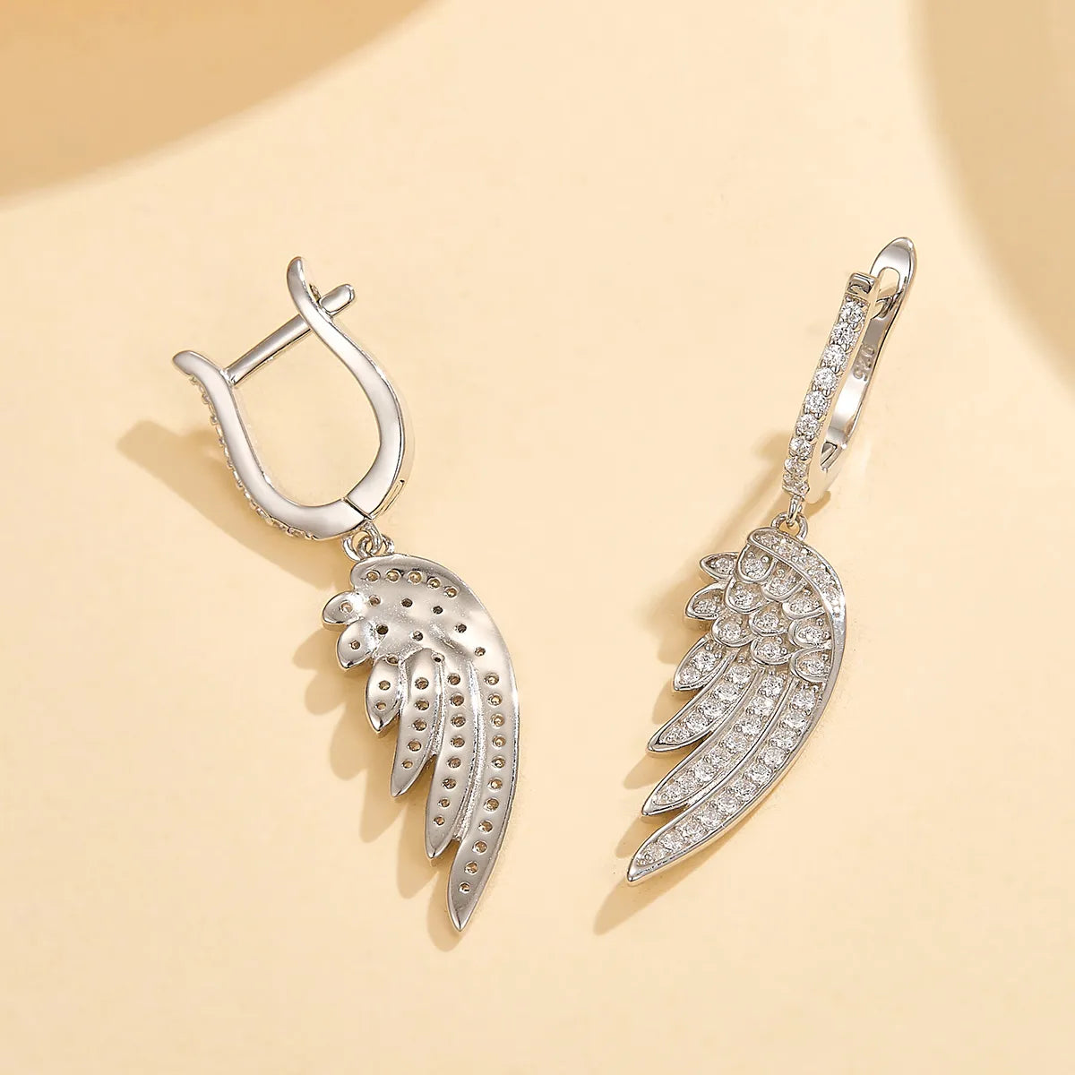 1 Pair Elegant Lady Streetwear Feather Inlay Sterling Silver Zircon White Gold Plated Drop Earrings