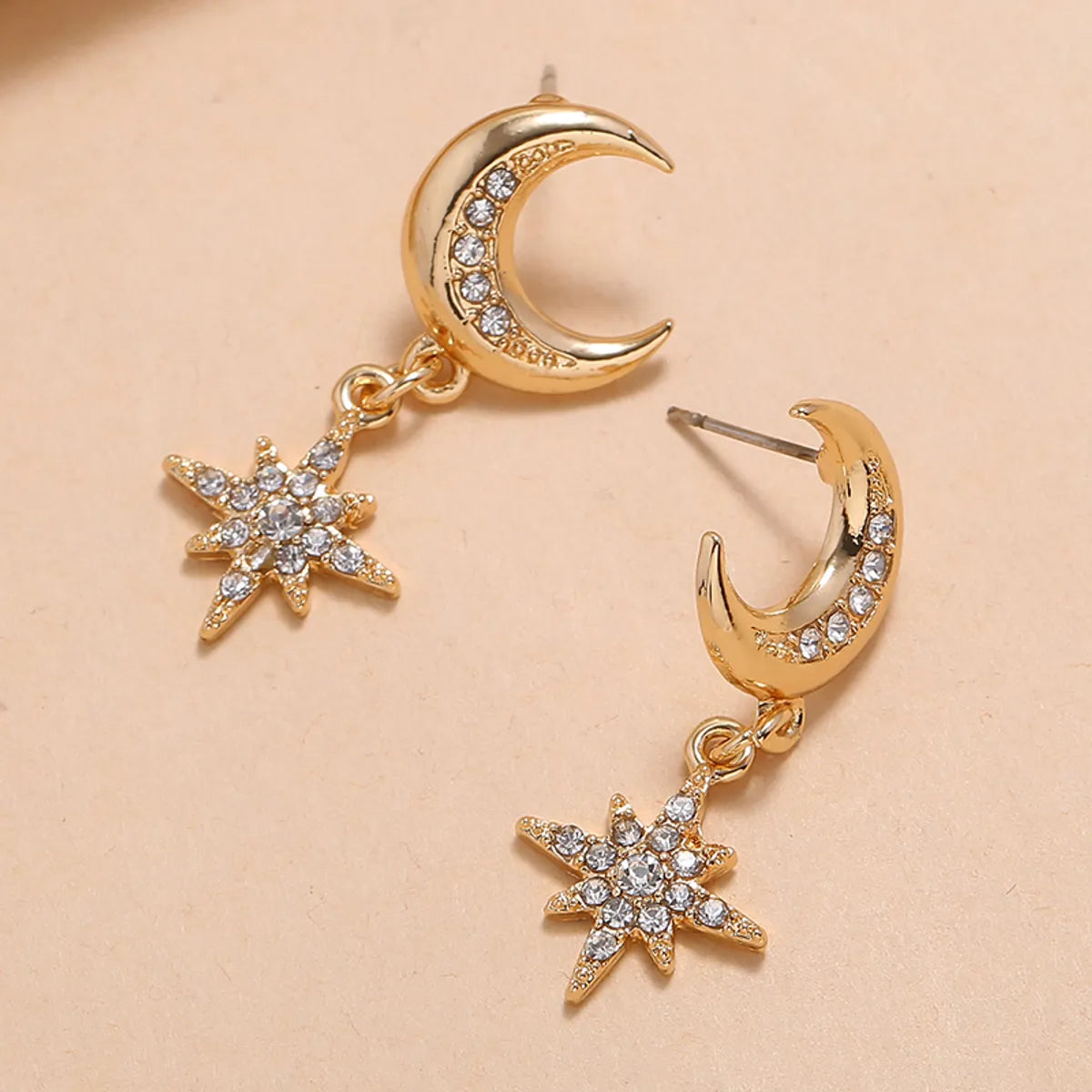 1 Pair Elegant Lady Streetwear Geometric Star Moon Inlay Alloy Rhinestones Gold Plated Drop Earrings