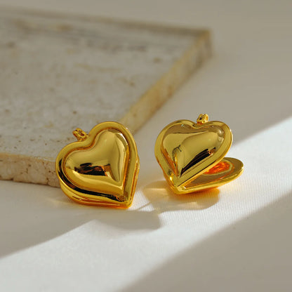 1 Pair Elegant Lady Streetwear Heart Shape Copper 18K Gold Plated Ear Clip