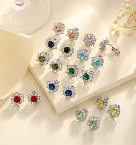 1 Pair Elegant Lady Streetwear Snowflake Inlay Copper Zircon Ear Cuffs