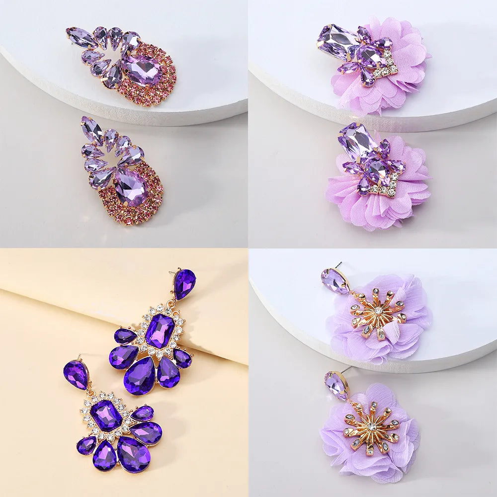 1 Pair Elegant Luxurious Bohemian Round Petal Plating Inlay Copper Alloy Zinc Alloy Rhinestones Glass Drop Earrings