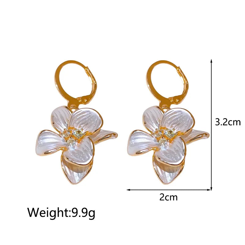 1 Pair Elegant Luxurious Flower Inlay Alloy Rhinestones Drop Earrings