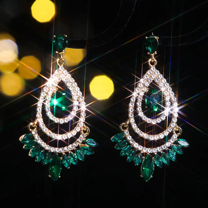 1 Pair Elegant Luxurious Geometric Plating Inlay Alloy Rhinestones Zircon Silver Plated Drop Earrings