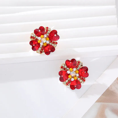 1 Pair Elegant Luxurious Heart Shape Flower Plating Inlay Alloy Rhinestones Glass Gold Plated Ear Studs