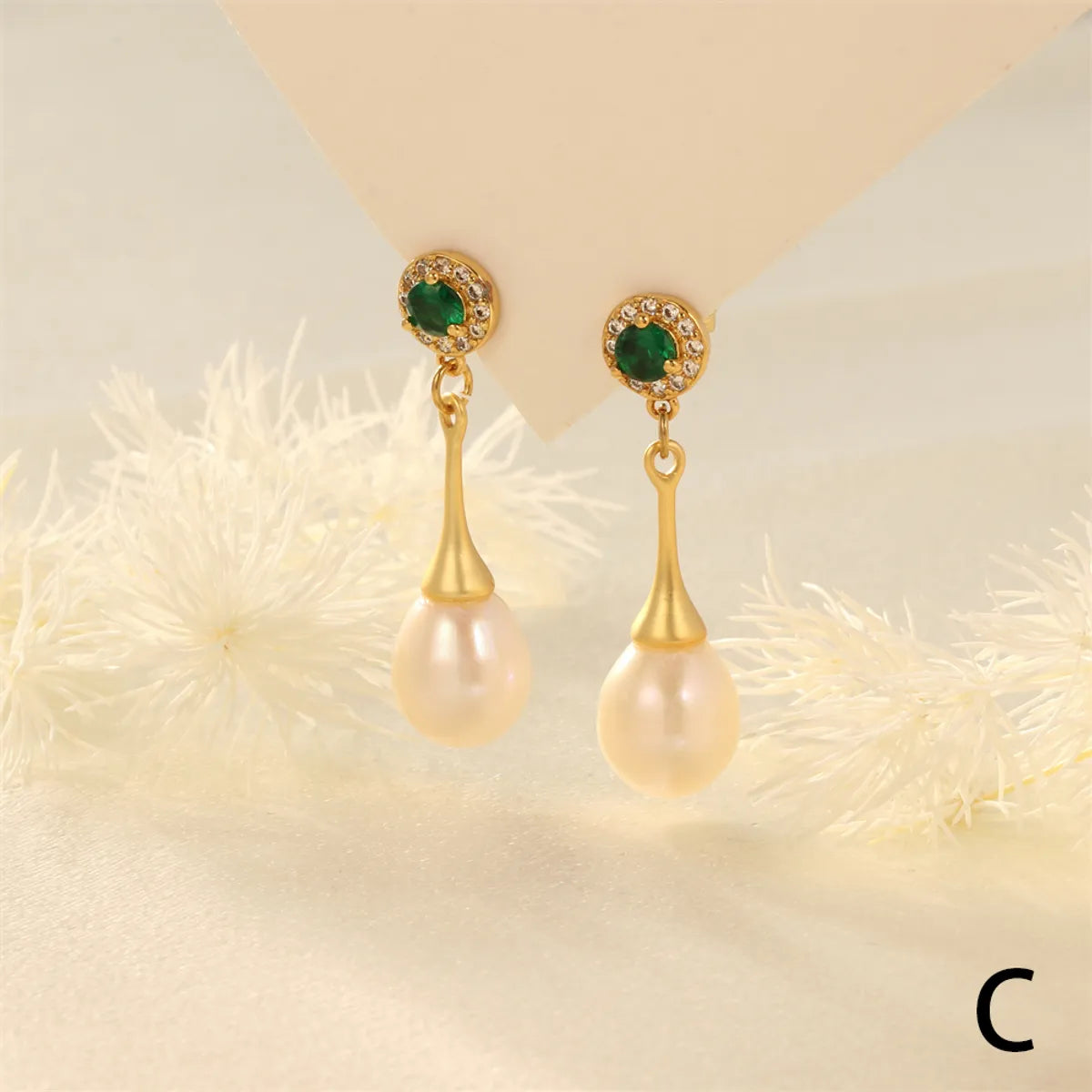 1 Pair Elegant Luxurious Irregular Plating Inlay Freshwater Pearl Copper Turquoise Zircon 18k Gold Plated Drop Earrings