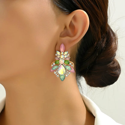 1 Pair Elegant Luxurious Lady Geometric Plating Inlay Zinc Alloy Rhinestones Ear Studs