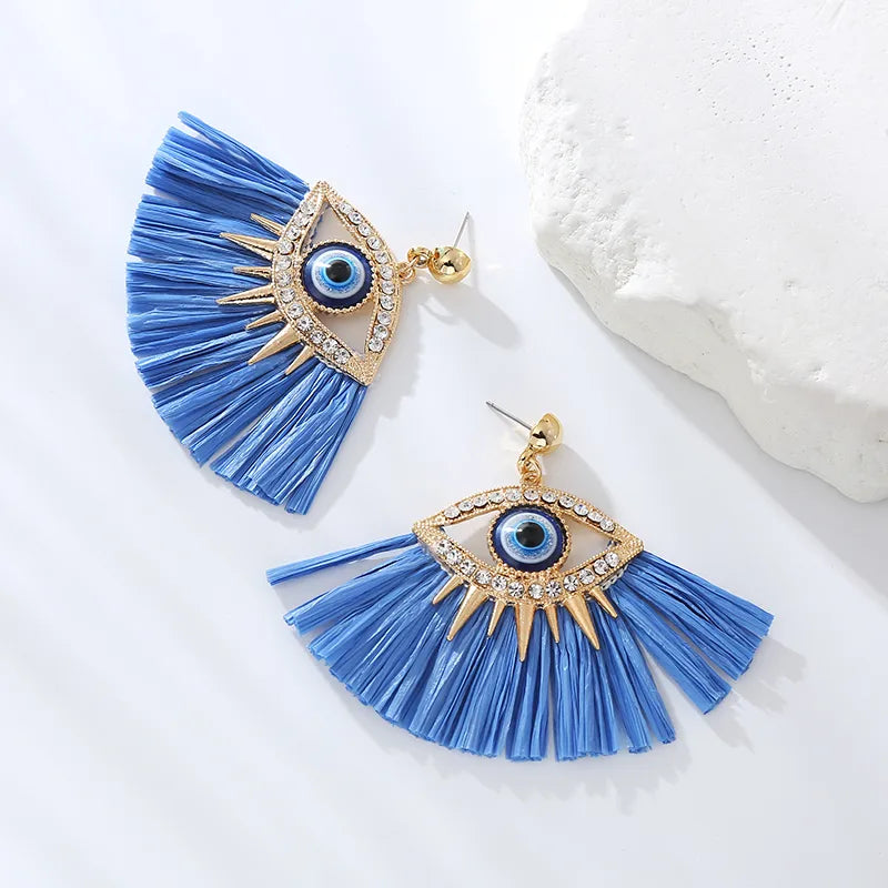 1 Pair Elegant Luxurious Sector Eye Inlay Alloy Raffia Rhinestones Drop Earrings