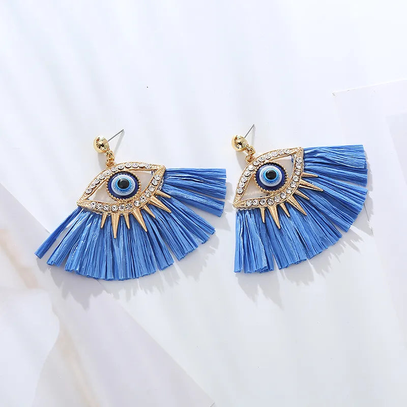 1 Pair Elegant Luxurious Sector Eye Inlay Alloy Raffia Rhinestones Drop Earrings