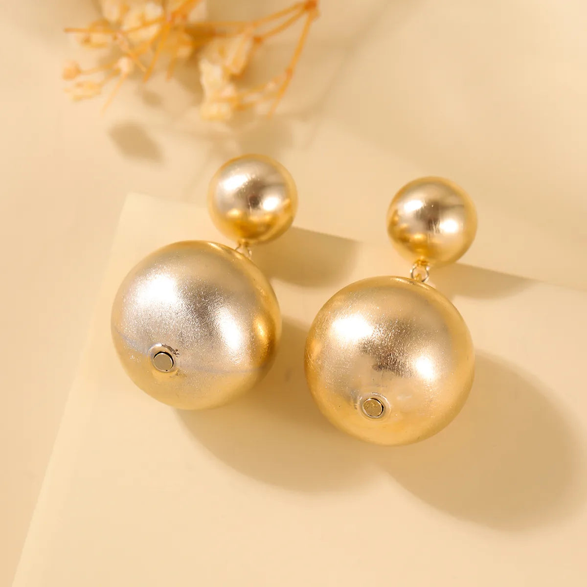 1 Pair Elegant Luxurious Solid Color Plating Copper 18K Gold Plated Drop Earrings