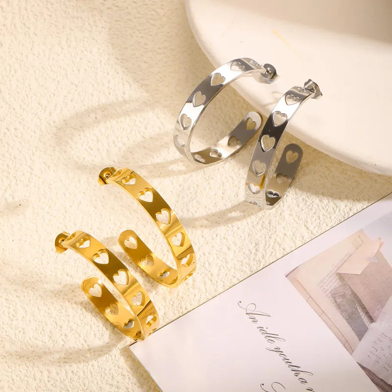 1 Pair Elegant Modern Style Simple Style C Shape Heart Shape 304 Stainless Steel 18K Gold Plated Ear Studs