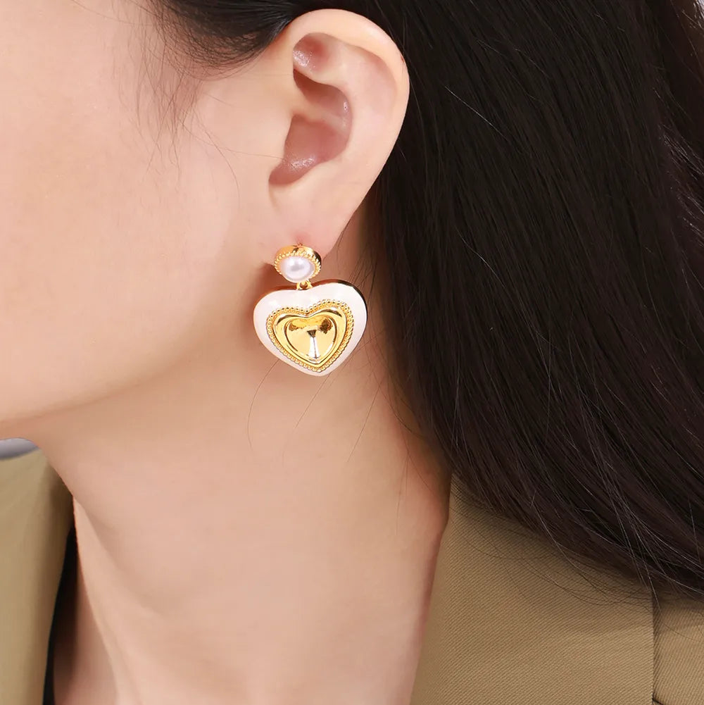 1 Pair Elegant Modern Style Streetwear Heart Shape Plating Inlay Copper Glass Stone 18K Gold Plated Drop Earrings