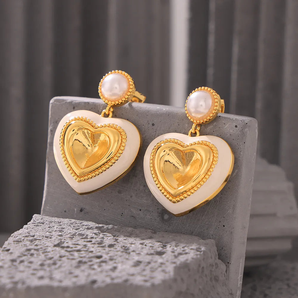 1 Pair Elegant Modern Style Streetwear Heart Shape Plating Inlay Copper Glass Stone 18K Gold Plated Drop Earrings