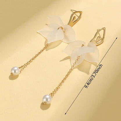 1 Pair Elegant Pastoral Leaves Heart Shape Flower Tassel Inlay Synthetic Resin Rhinestones Gold Plated Silver Plated Drop Earrings