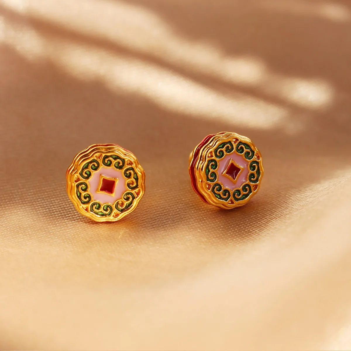 1 Pair Elegant Pastoral Streetwear Geometric Flower Enamel Inlay Enamel Brass Enamel 24K Gold Plated Ear Studs