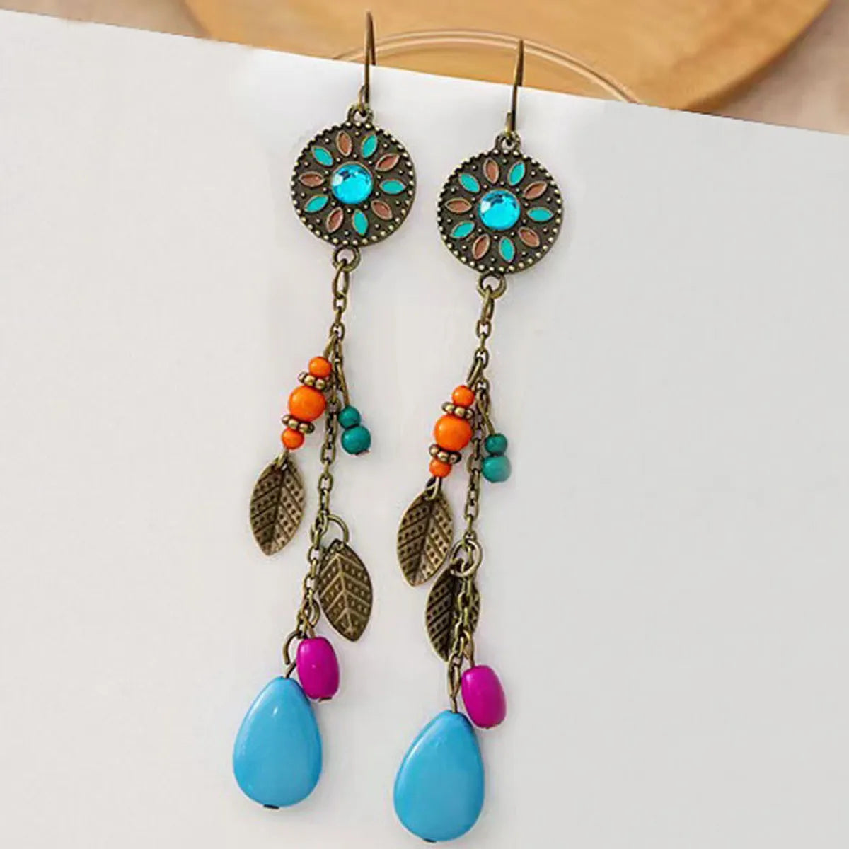 1 Pair Elegant Retro Ethnic Style Leaf Alloy Wood Shell Drop Earrings