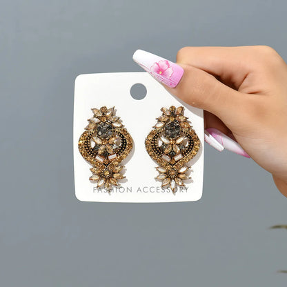 1 Pair Elegant Retro Flower Hollow Out Inlay Zinc Alloy Rhinestones Drop Earrings